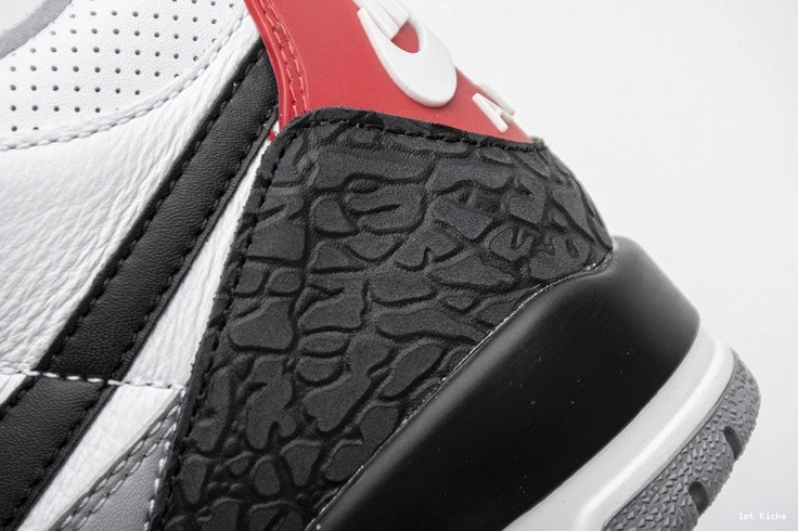 3 Tinker Hatfield  Jordan Retro AQ3835-160  0124